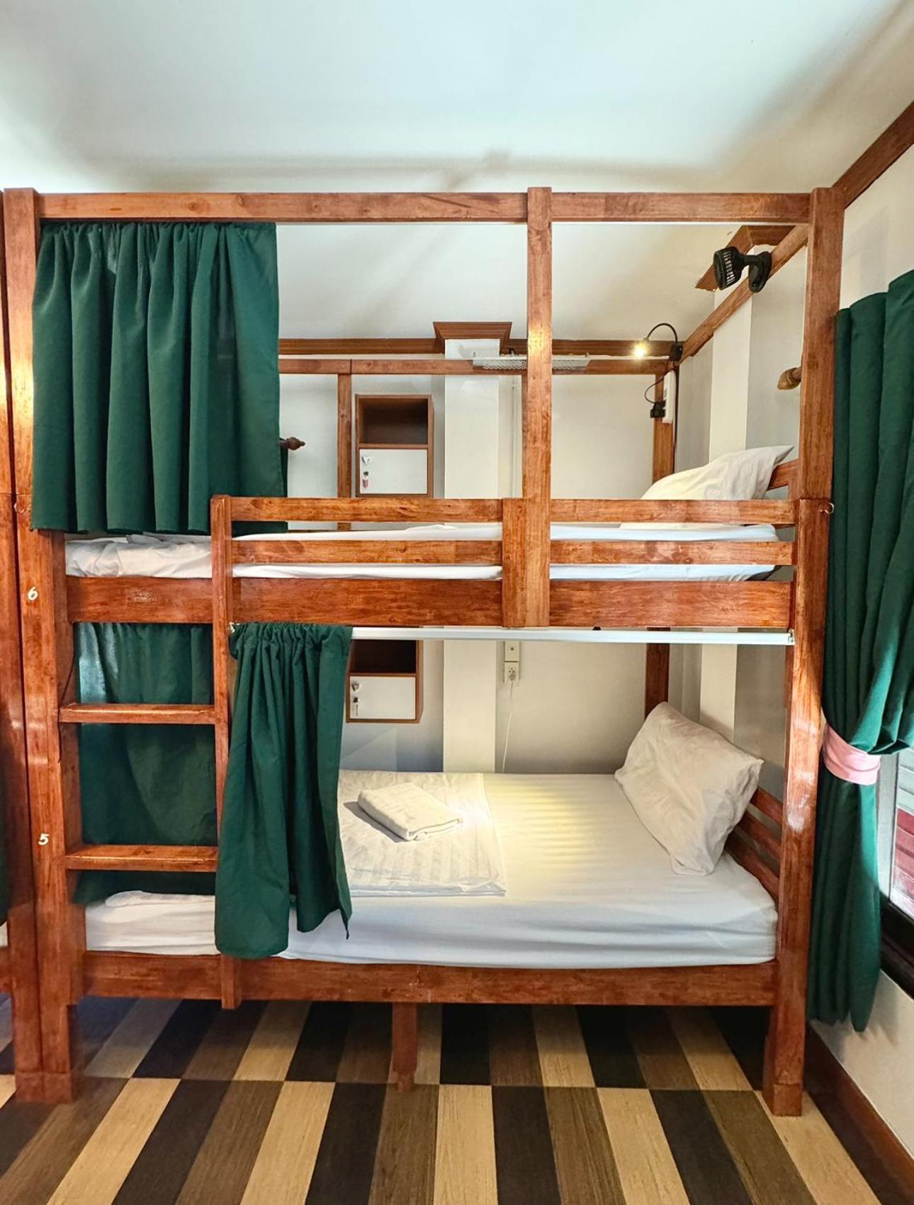 Propaganda Hostel Ko Pha Ngan Extérieur photo